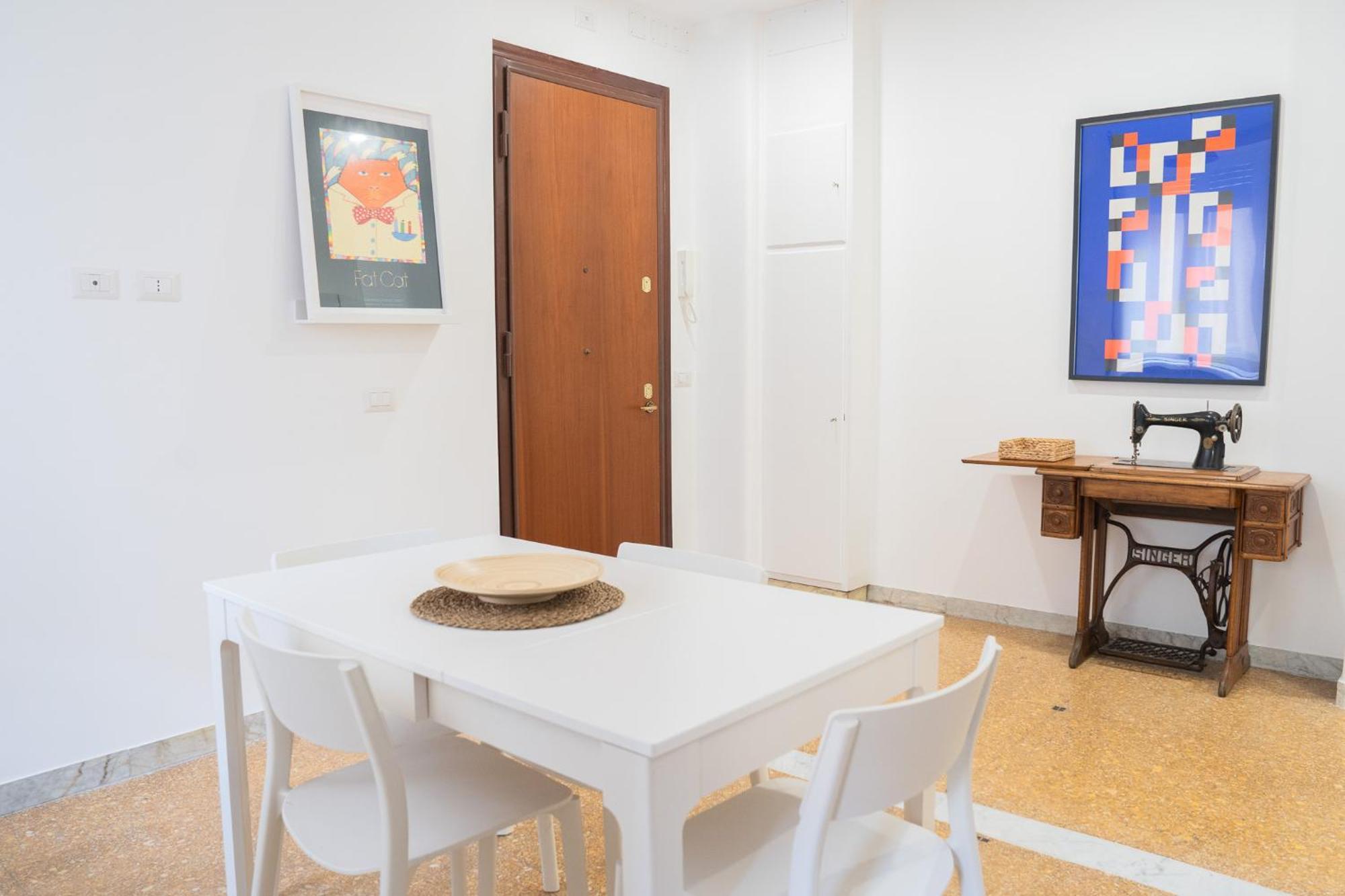 Apartamento Vaticanella 2 Bedroom *